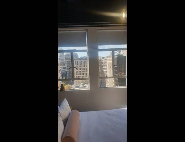 1 BEDROOM PROPERTY TO RENT IN FORESHORE